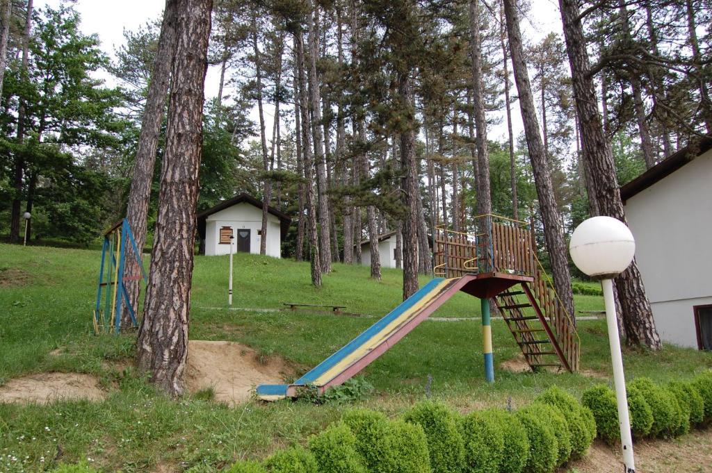 Complex Brashlyan Hotel Tryavna Exterior foto