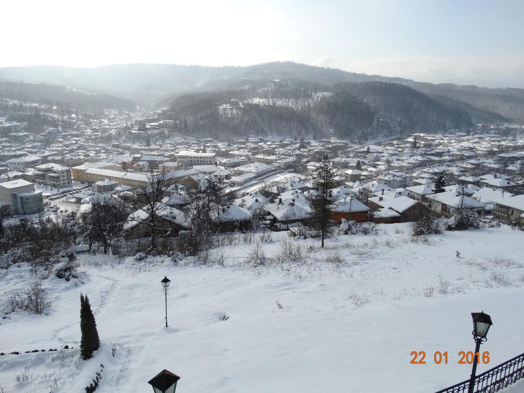 Complex Brashlyan Hotel Tryavna Exterior foto