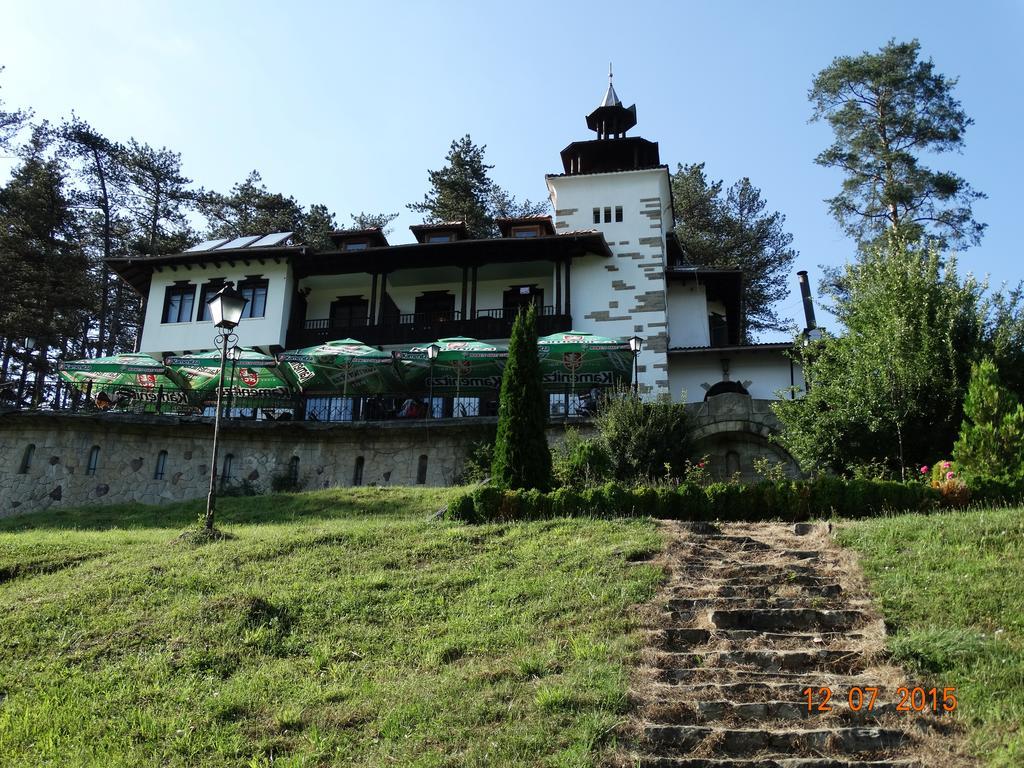 Complex Brashlyan Hotel Tryavna Exterior foto
