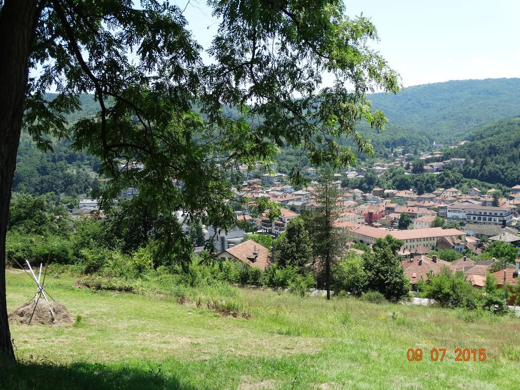 Complex Brashlyan Hotel Tryavna Exterior foto