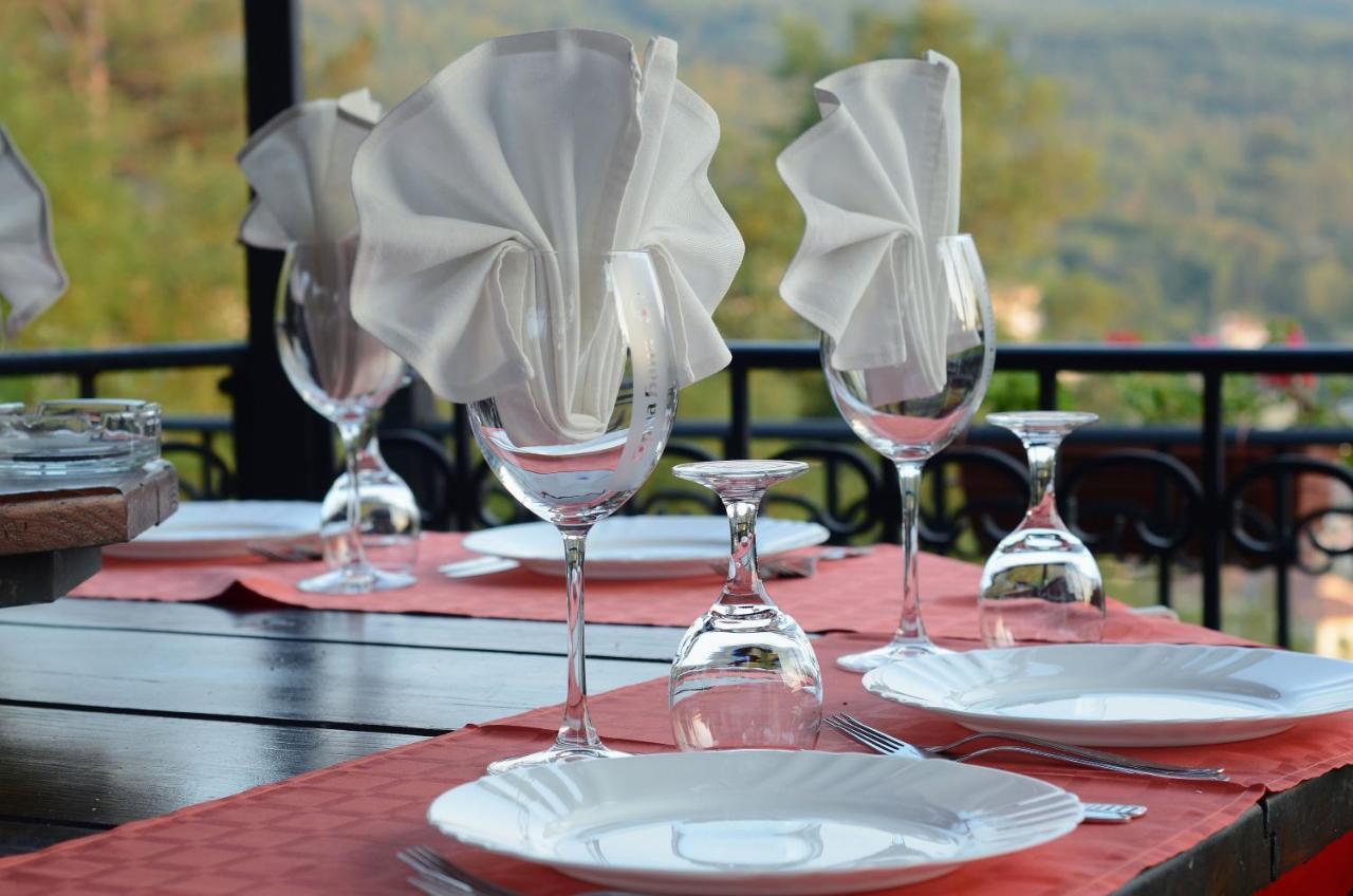 Complex Brashlyan Hotel Tryavna Exterior foto