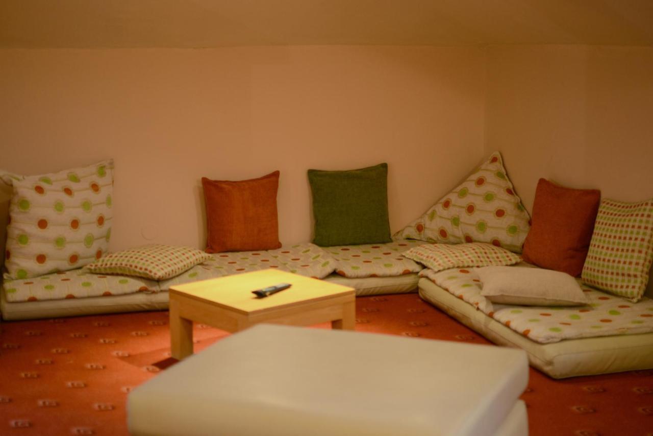 Complex Brashlyan Hotel Tryavna Exterior foto